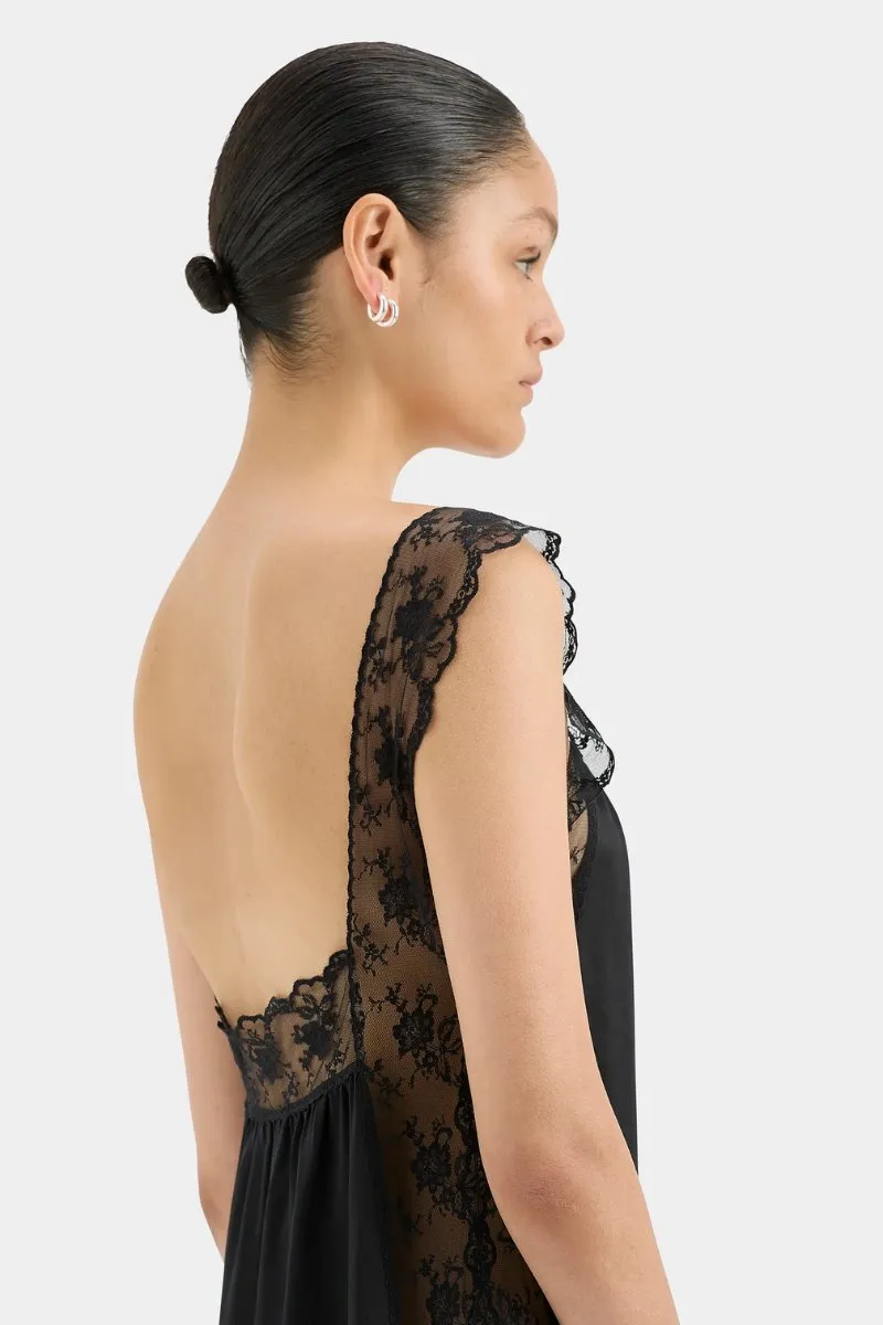 ARIES SQUARE NECK LACE DRESS-BLACK