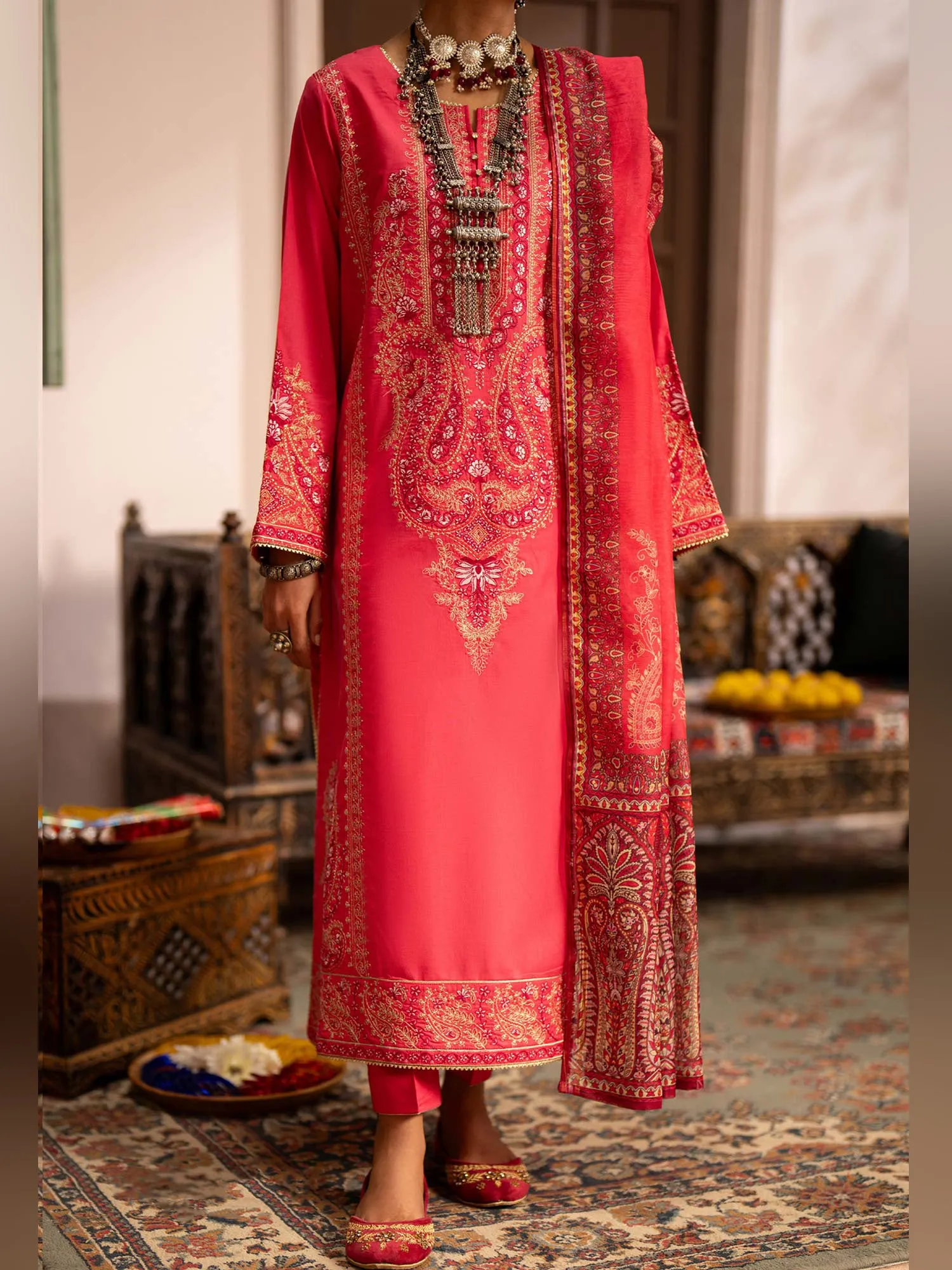 Casual Lite Embroidered Cotton Lawn 3-Piece Suit - Rhea