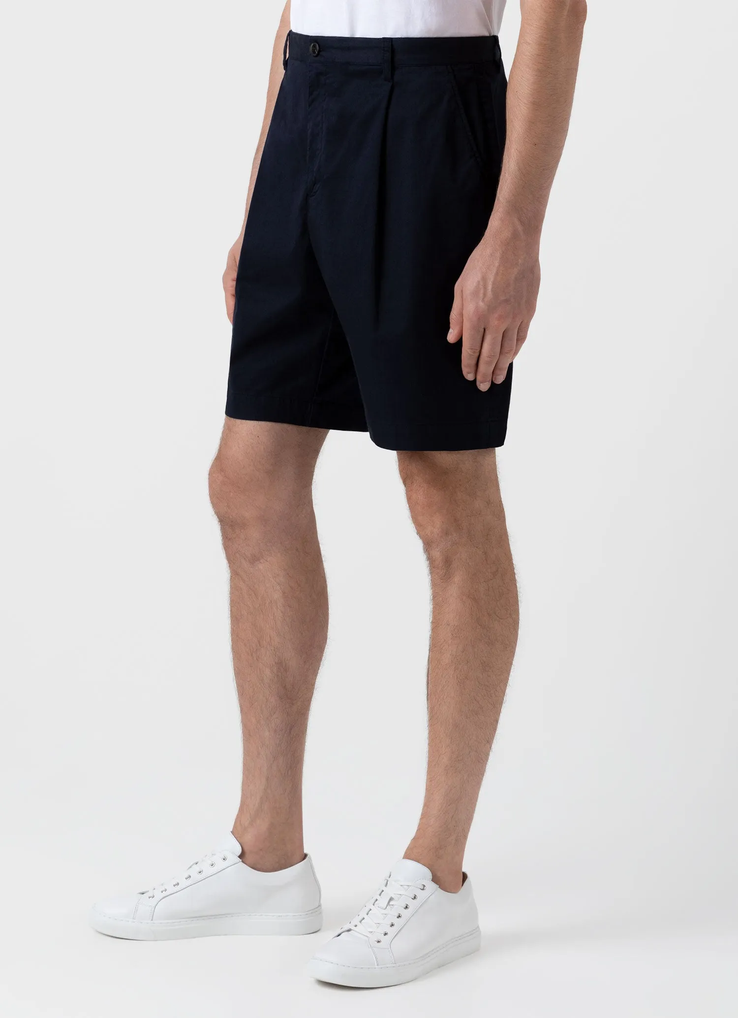 Men's Pleated Twill Short in Navy