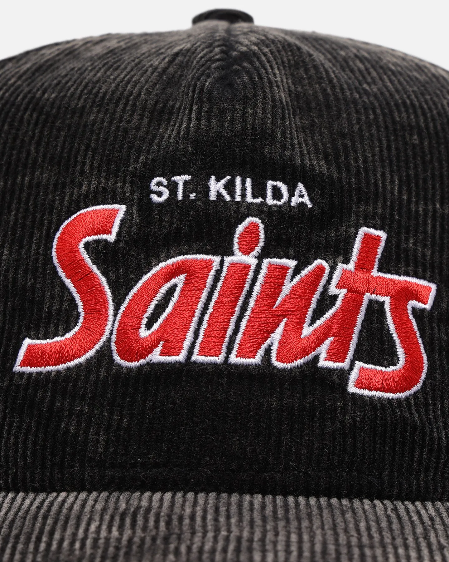 New Era Saint Kilda Saints 'Washed Corduroy' Pre-Curved Golfer Snapback Black/Kelly Green